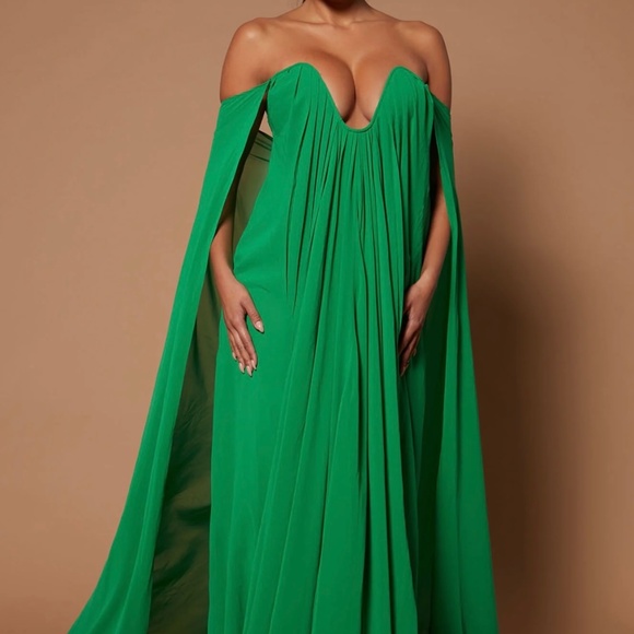 Bella Maxi Gown - Picture 1 of 13